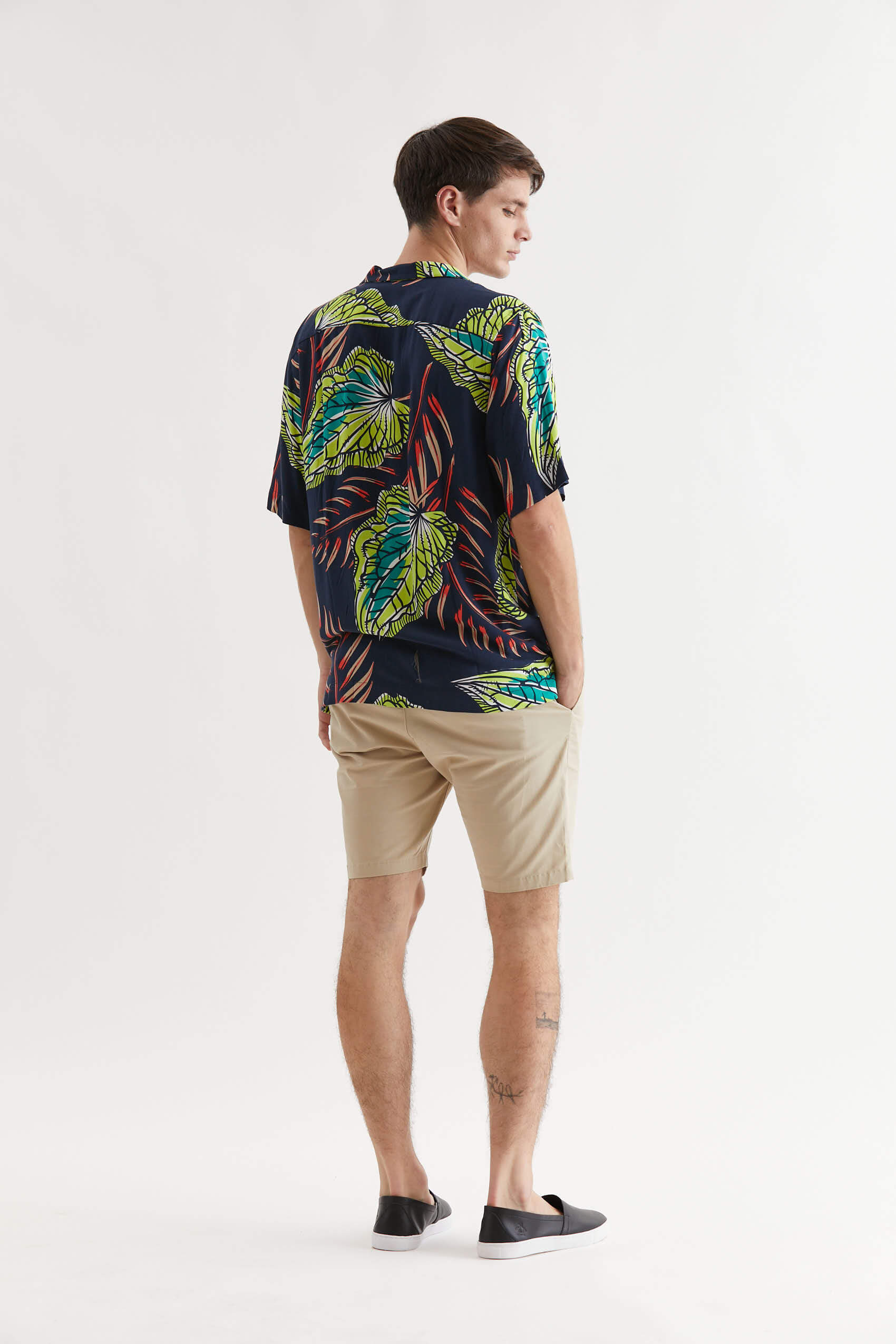 penguin_ss-tropical-print-shirt_24-12-2024__picture-40331